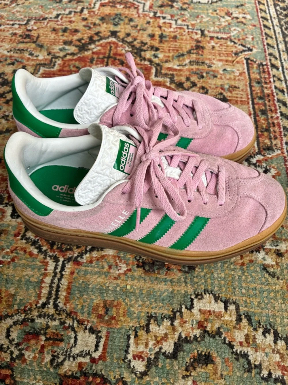 adidas Pink Suede Sneakers with Green Stripes - Picture 3 of 6